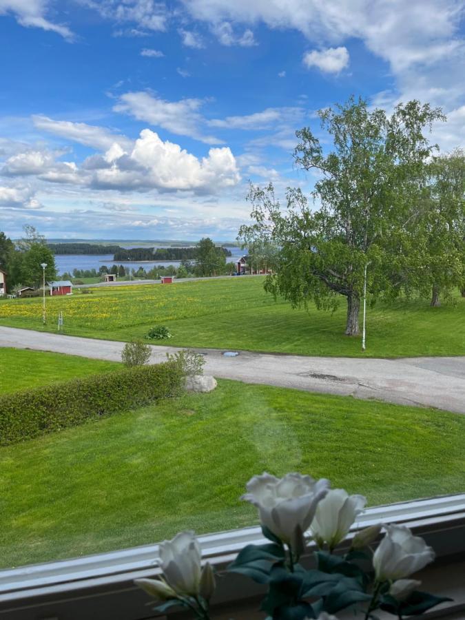 Tullingsasgarden Stroemsunds Vandrarhem Екстериор снимка