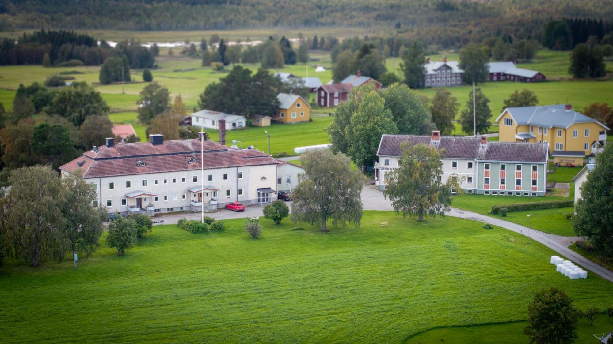 Tullingsasgarden Stroemsunds Vandrarhem Екстериор снимка
